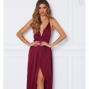 Akela Maxi Dress Merlot